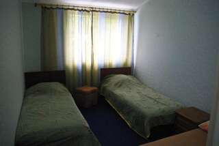 Гостиница Guest House 34 Meridian Алупка Стандартный семейный номер-2